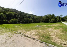 Foto 1 de Lote/Terreno à venda, 740m² em Cachoeira do Bom Jesus, Florianópolis