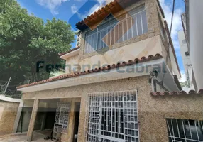 Foto 1 de Casa com 4 Quartos à venda, 360m² em Icaraí, Niterói