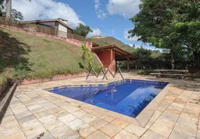 Foto 1 de Casa de Condomínio com 4 Quartos à venda, 300m² em Vila del Rey, Nova Lima