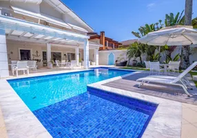 Foto 1 de Casa de Condomínio com 6 Quartos à venda, 400m² em Jardim Acapulco , Guarujá