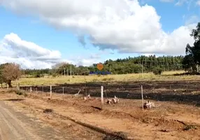 Foto 1 de Lote/Terreno à venda, 1000m² em Jardim Ibituruna, Piratininga