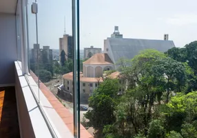 Foto 1 de Apartamento com 4 Quartos à venda, 170m² em Centro, Londrina