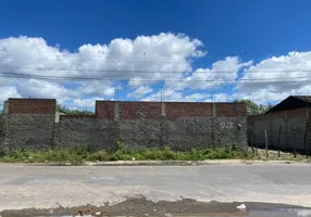 Foto 1 de Lote/Terreno com 1 Quarto para venda ou aluguel, 320m² em Vassoural, Caruaru
