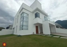 Foto 1 de Casa de Condomínio com 4 Quartos à venda, 243m² em Praia de Fora, Palhoça