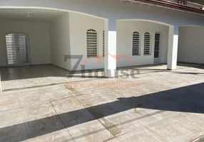 Foto 1 de Casa com 3 Quartos à venda, 237m² em Nossa Senhora Aparecida, Paulínia