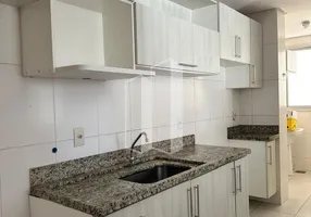 Foto 1 de Apartamento com 3 Quartos para alugar, 78m² em Setor Bueno, Goiânia