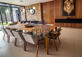 Foto 1 de Casa de Condomínio com 4 Quartos à venda, 720m² em Residencial Villaggio III, Bauru
