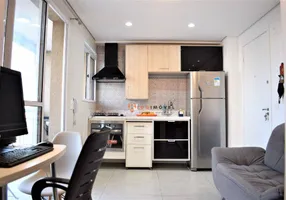 Foto 1 de Apartamento com 1 Quarto para alugar, 28m² em Liberdade, São Paulo