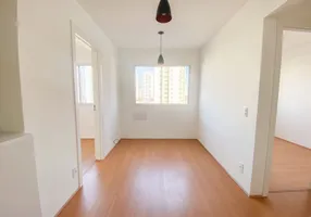 Foto 1 de Apartamento com 2 Quartos para alugar, 37m² em Tatuapé, São Paulo