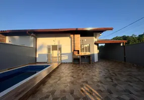 Foto 1 de Casa com 2 Quartos à venda, 64m² em Jardim Grandesp, Itanhaém