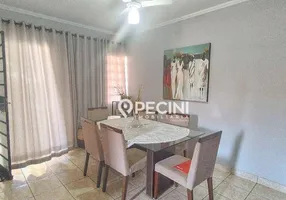 Foto 1 de Casa com 2 Quartos à venda, 121m² em Vila Elizabeth, Rio Claro