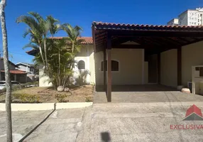 Foto 1 de Casa com 3 Quartos para alugar, 200m² em Urbanova, São José dos Campos