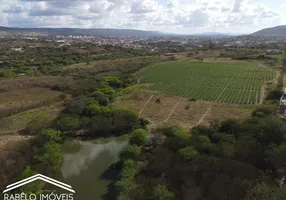 Foto 1 de Fazenda/Sítio à venda, 120000m² em Zona Rural, Bezerros