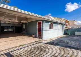 Foto 1 de Casa com 6 Quartos à venda, 140m² em Rio Verde, Colombo