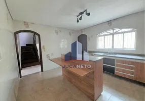 Foto 1 de Sobrado com 3 Quartos à venda, 152m² em Vila Valparaiso, Santo André