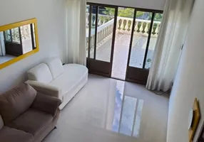 Foto 1 de Sobrado com 3 Quartos para alugar, 200m² em Anchieta, São Bernardo do Campo