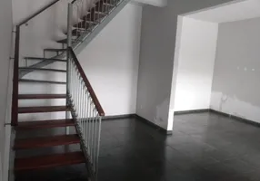 Foto 1 de Casa com 2 Quartos à venda, 73m² em São Marcos, Salvador