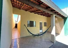 Foto 1 de Casa com 2 Quartos à venda, 100m² em Barauna, Feira de Santana