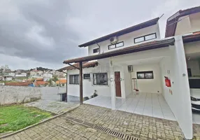 Foto 1 de Casa de Condomínio com 3 Quartos à venda, 200m² em Real Parque, São José