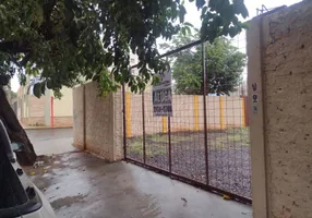 Foto 1 de Lote/Terreno para venda ou aluguel, 300m² em Centro, Araraquara