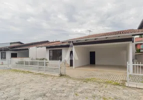 Foto 1 de Casa de Condomínio com 4 Quartos à venda, 158m² em Saguaçú, Joinville