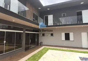 Foto 1 de Fazenda/Sítio com 5 Quartos à venda, 290m² em Recanto das Águas, Igaratá