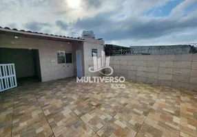 Foto 1 de Casa com 3 Quartos à venda, 94m² em Macuco, Santos