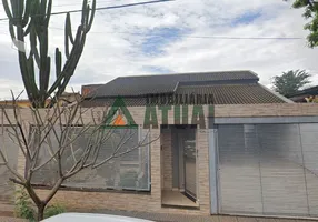 Foto 1 de Casa com 3 Quartos à venda, 120m² em California, Londrina