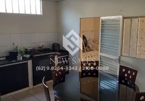 Foto 1 de Casa com 4 Quartos à venda, 180m² em Rodoviário, Goiânia