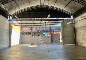 Foto 1 de Galpão/Depósito/Armazém para alugar, 300m² em Jardim Peri-Peri, São Paulo