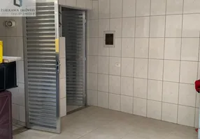 Foto 1 de Casa com 2 Quartos à venda, 211m² em Vila Monumento, São Paulo