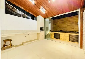 Foto 1 de Casa com 2 Quartos à venda, 90m² em Rio Branco, Belo Horizonte