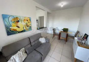 Foto 1 de Apartamento com 3 Quartos à venda, 63m² em Parque Residencial Laranjeiras, Serra