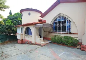 Foto 1 de Casa com 4 Quartos para venda ou aluguel, 720m² em Pacaembu, São Paulo