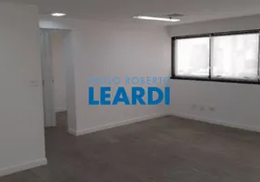 Foto 1 de Ponto Comercial para venda ou aluguel, 90m² em Vila Olímpia, São Paulo