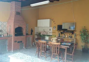 Foto 1 de Casa com 2 Quartos à venda, 195m² em Vera Cruz, Caçapava