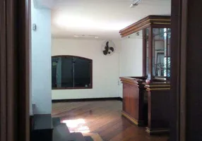 Foto 1 de Sobrado com 3 Quartos à venda, 200m² em Chácara Califórnia, São Paulo