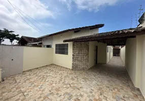 Foto 1 de Casa com 2 Quartos à venda, 84m² em Jardim Suarão, Itanhaém
