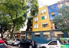 Foto 1 de Apartamento com 2 Quartos à venda, 59m² em Santana, Porto Alegre