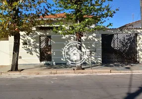 Foto 1 de Casa com 3 Quartos à venda, 180m² em Cidade Jardim, São Pedro