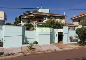 Foto 1 de Sobrado com 4 Quartos para venda ou aluguel, 460m² em Chácara Primavera, Campinas