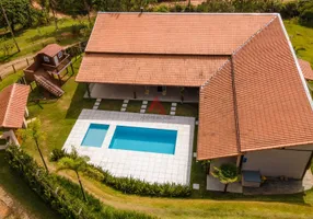 Foto 1 de Fazenda/Sítio com 4 Quartos à venda, 304m² em , Santa Branca