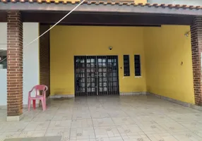 Foto 1 de Casa com 4 Quartos à venda, 255m² em Jardim Mar e Sol, Peruíbe