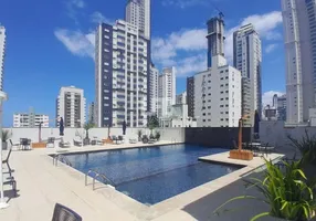 Foto 1 de Apartamento com 4 Quartos à venda, 135m² em Pioneiros, Balneário Camboriú
