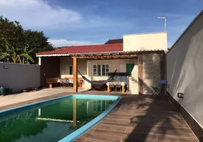 Foto 1 de Casa com 3 Quartos à venda, 120m² em Fundos, Biguaçu