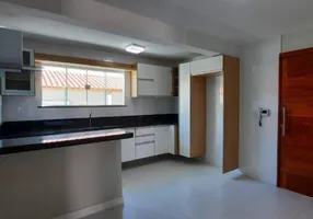 Foto 1 de Casa com 3 Quartos à venda, 122m² em Vila Mogilar, Mogi das Cruzes