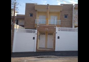 Foto 1 de Sobrado com 3 Quartos à venda, 157m² em Jardim Pilar, Santo André