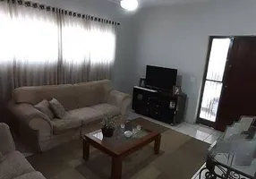 Foto 1 de Casa com 3 Quartos à venda, 136m² em Vila Sinibaldi, São José do Rio Preto