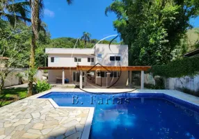 Foto 1 de Casa com 4 Quartos para alugar, 350m² em Praia de Juquehy, São Sebastião