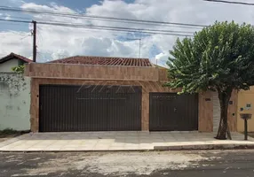 Foto 1 de Casa com 3 Quartos à venda, 190m² em Antonio Marincek, Ribeirão Preto